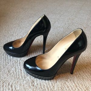 Classic Christian Louboutin platform heels 👠